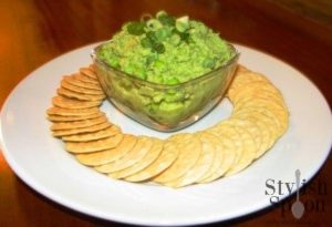 Edamame Hummus | www.StylishSpoon.com