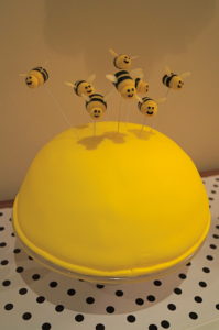 yellow fondant bumble bee cake kids party honey buttercream frosting