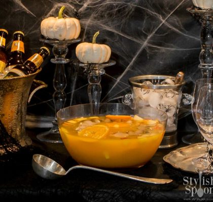 Spooky Sangria Recipe | www.StylishSpoon.com