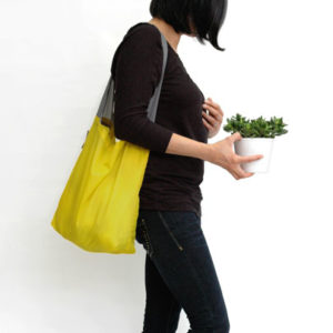 Flip and Tumble Reusable Tote Bag | www.StylishSpoon.com