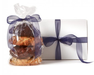 Levain Bakery 4 Cookie Sampler Gift Set - the ultimate cookie gift - Stylish Spoon 2013 Holiday Gift Guide | www.StylishSpoon.com