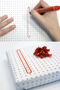 DIY Personalized Cross Word Puzzle Wrapping Paper | www.StylishSpoon.com
