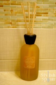 Mt. Sapola Ginger-Nutmeg Winter Reed Diffuser - great hostess gift for the holidays - Stylish Spoon 2013 Holiday Gift Guide | www.StylishSpoon.com