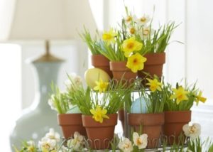 Cupcake Stand Flower Pot Centerpiece | stylishspoon.com